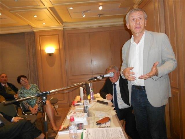Le Dr Jean-Christophe Rufin, prix Littré 2014.