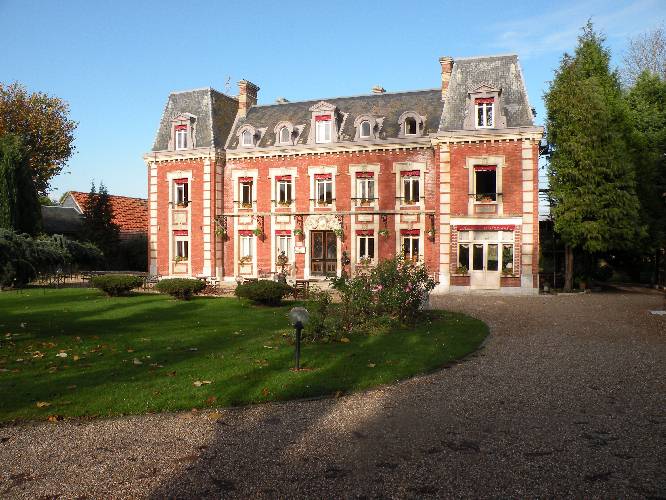 Chateau Corneille  Vieux-Villez.