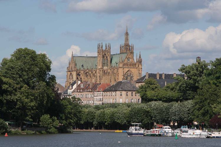 Metz - La cathdrale.